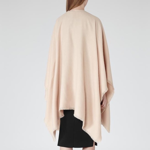 Reiss Natural Tally Cut Fringe Poncho - Picture 2 of 7